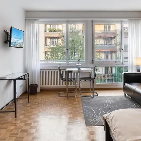 Athenee 36 By Homenhancement * Genève
